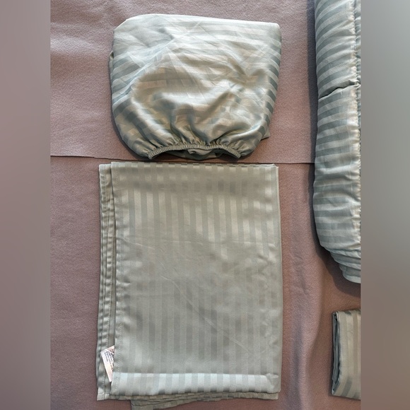 ZPECC Toddler Bedding Set - 4 Piece Soft Crib Bedding Set- Mint Green - Picture 9 of 12